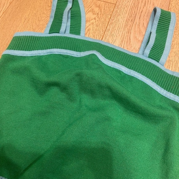 Square knit tank top - Picture 3 of 4